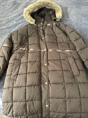 Fat Face Men's Quilted Hooded Puffer Coat in Brown with Faux-Fur Trim